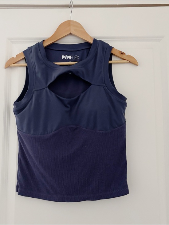 POPFLEX Tops - Popflex Peekaboo Crewneck Tank Top Large Built in Bra